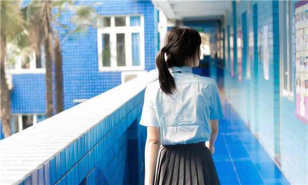 新晃如何找到一个可以帮助我生孩子的女人？